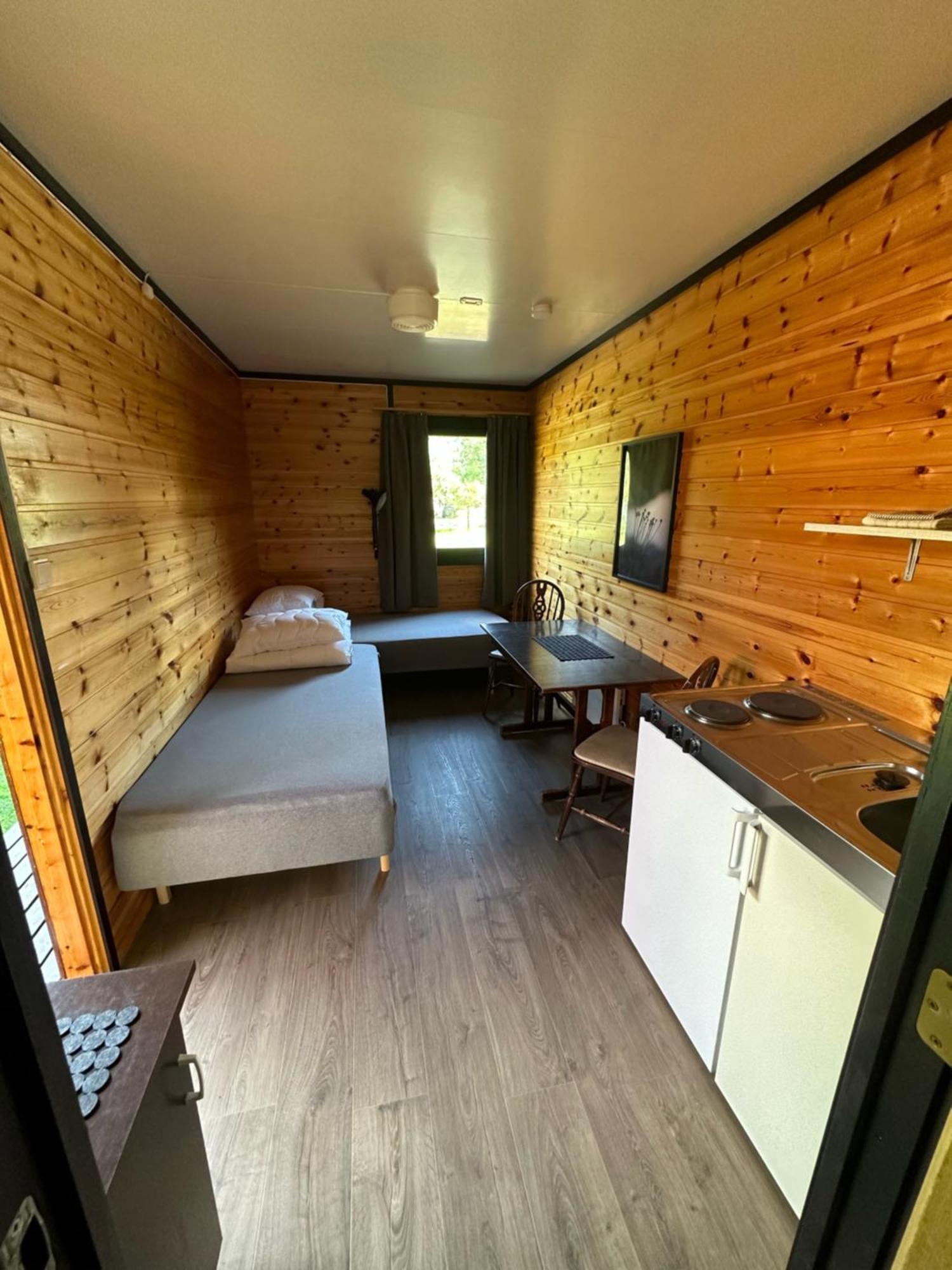 فندق Tommerneset Camping Innhavet المظهر الخارجي الصورة