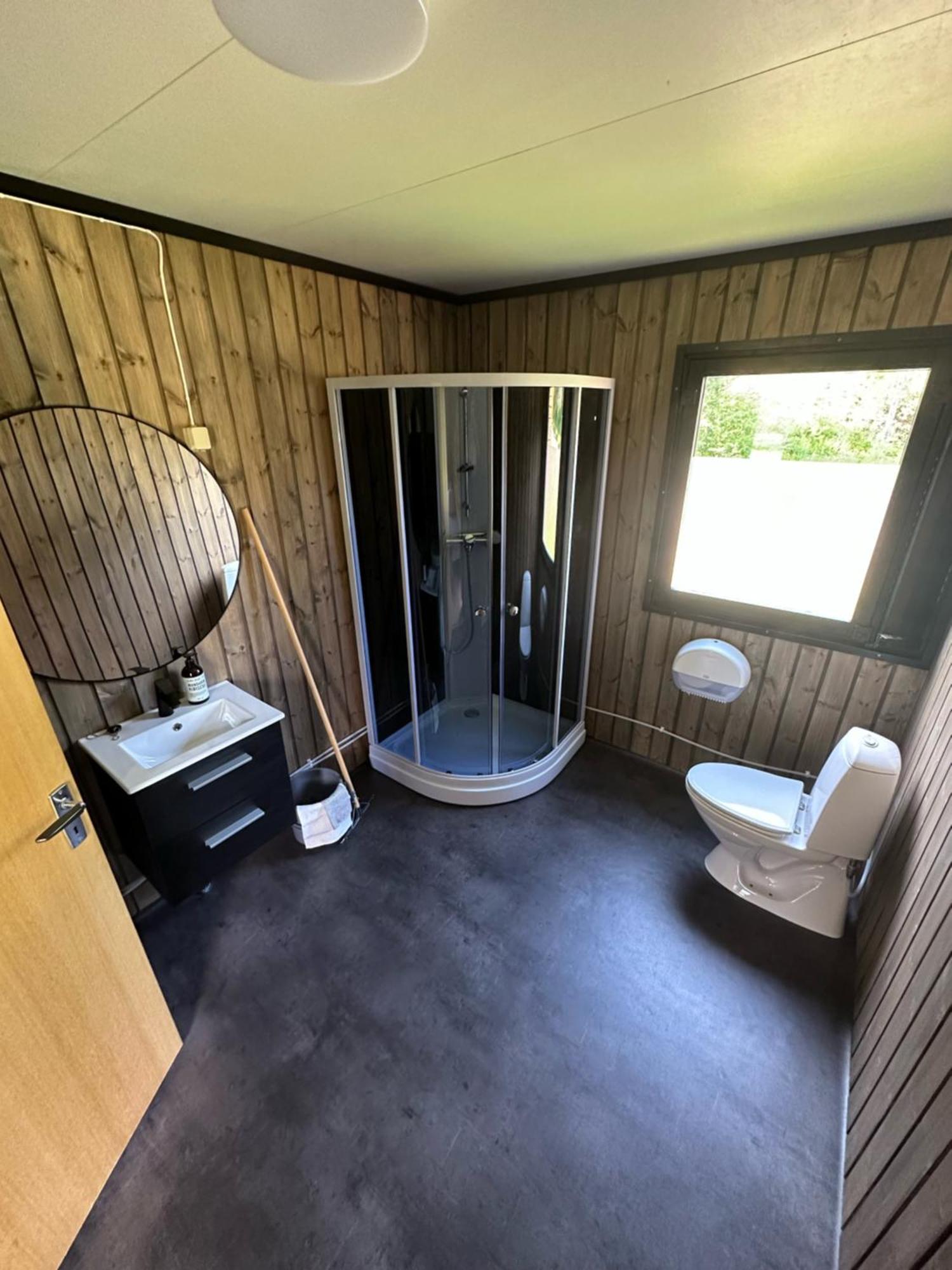 فندق Tommerneset Camping Innhavet المظهر الخارجي الصورة